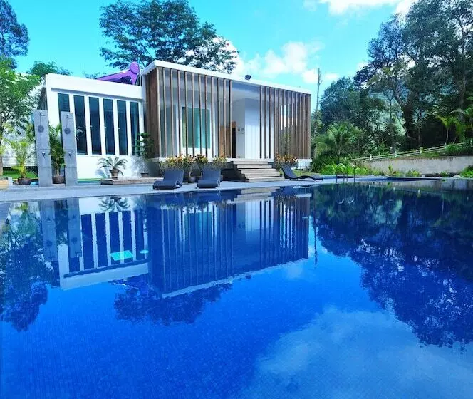 Fotos del hotel The Trees Club Resort:  15