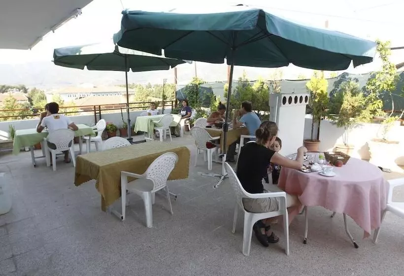 Fotos del hotel Vardar Pension:  6