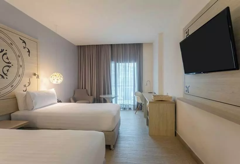 Fotos del hotel Melia Cartagena Karmairi:  11