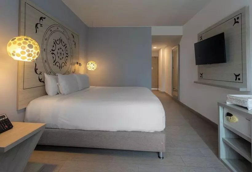 Fotos del hotel Melia Cartagena Karmairi:  16