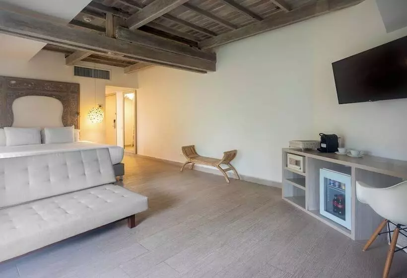 Fotos del hotel Melia Cartagena Karmairi:  23