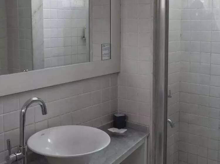 Fotos del hotel Didi Rooms:  3