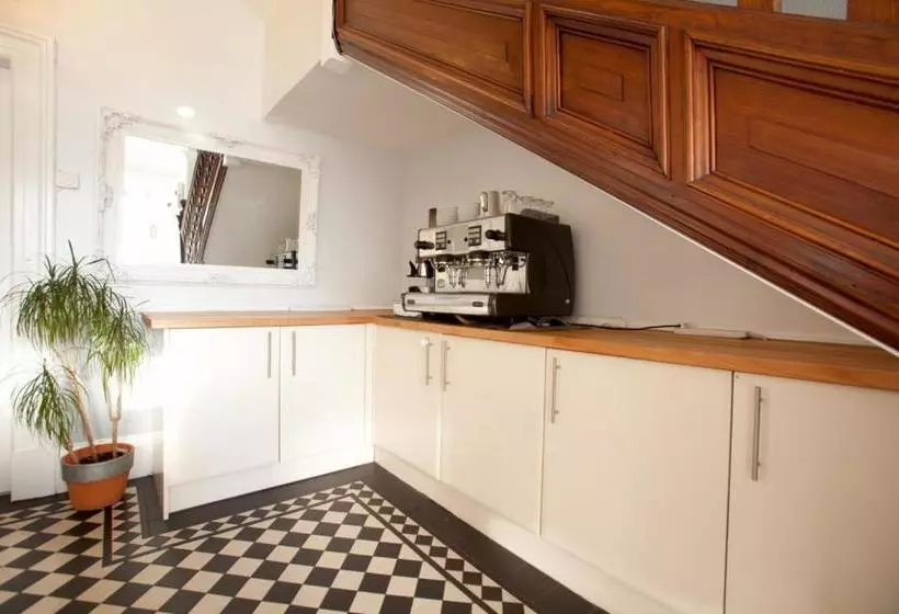 Fotos del hotel Garfield Guest House:  2