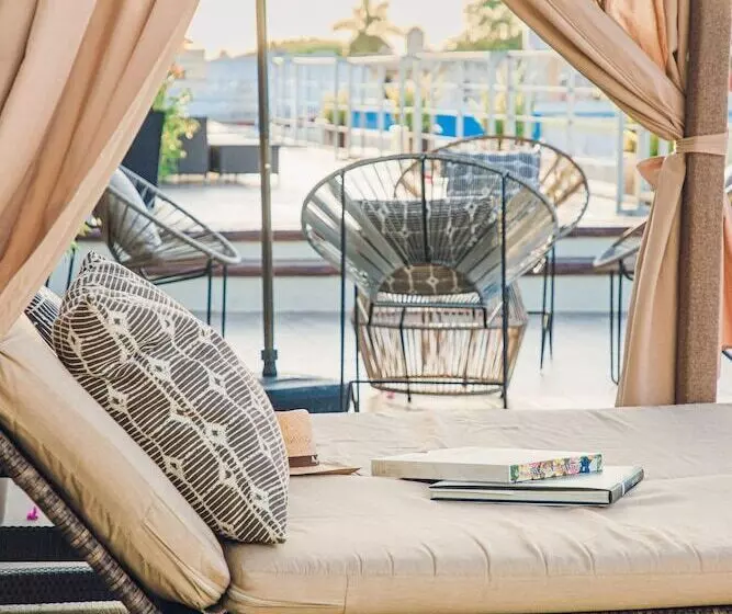 Fotos del hotel H177 Hotel:  22