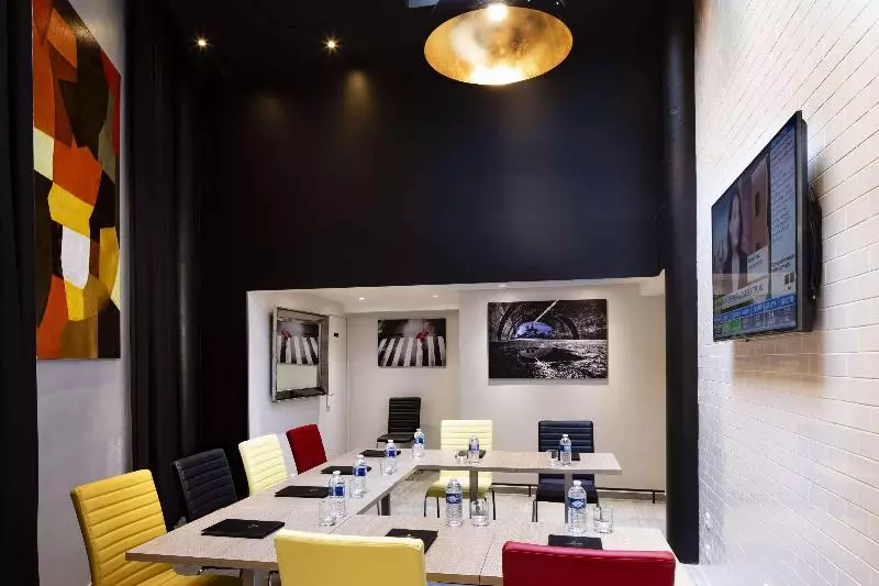 Fotos del hotel Hôtel Montparnasse Saint Germain:  15