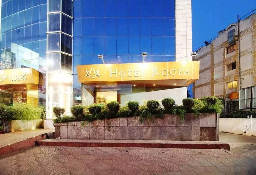 Fotos del hotel Roopa:  3