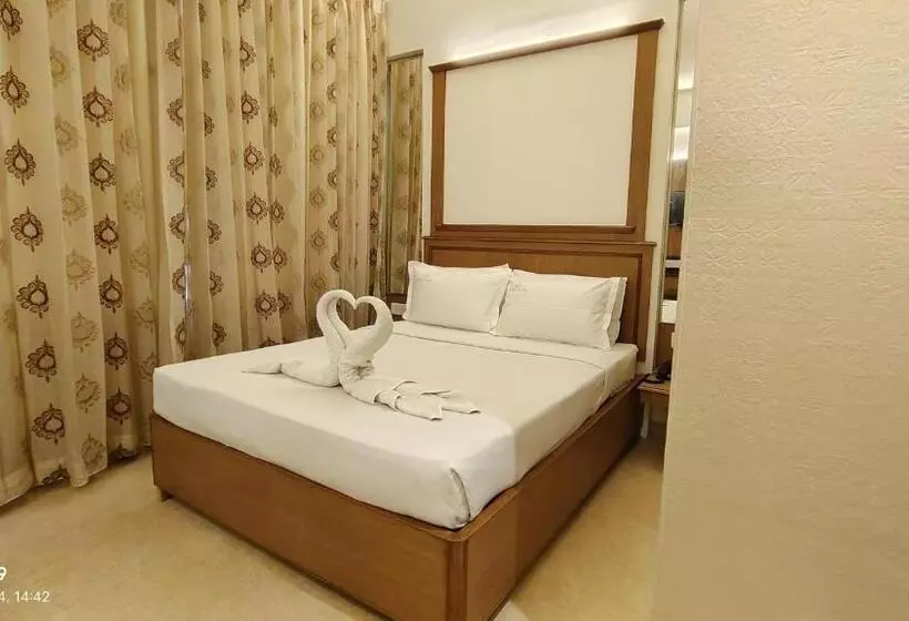 Fotos del hotel Roopa:  11