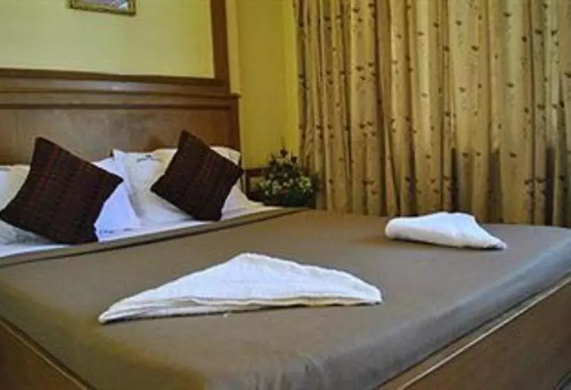 Fotos del hotel Roopa:  14