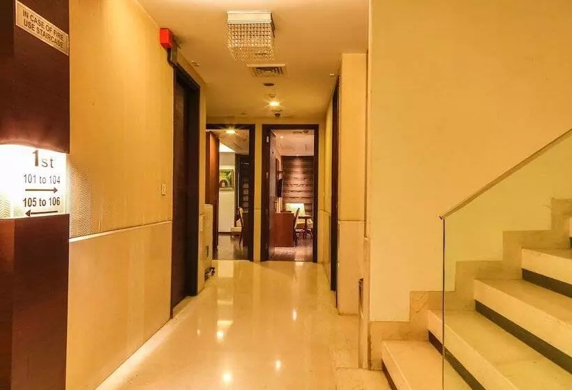 Fotos del hotel The Nanee Suites:  7