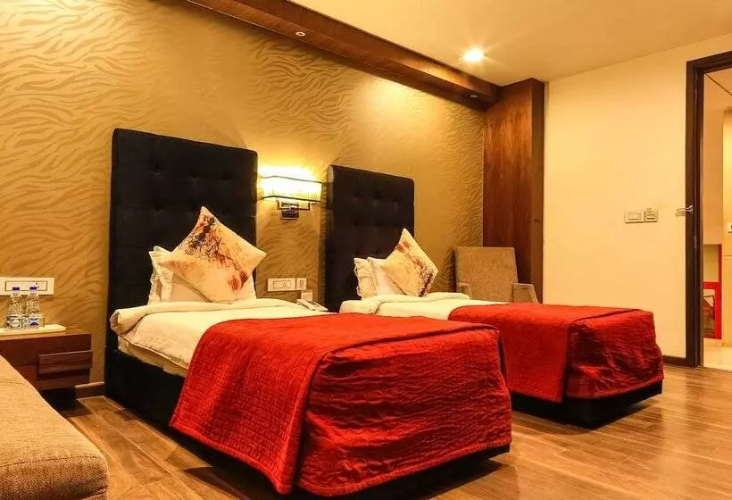 Fotos del hotel The Nanee Suites:  19