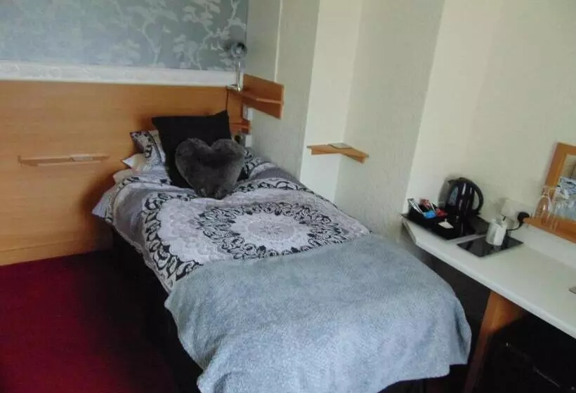 The Golden Sands B&b