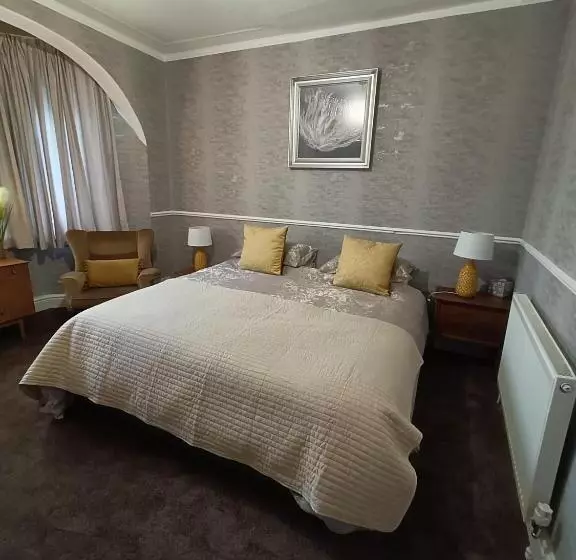 Fotos del hotel The Golden Sands B&b:  11