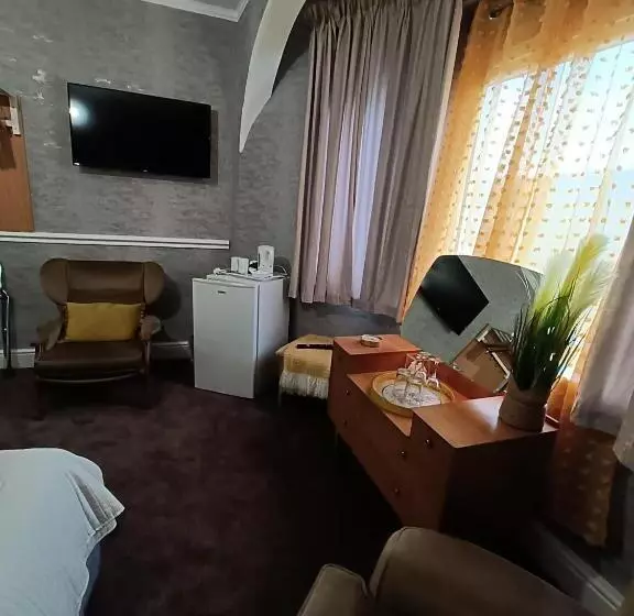 Fotos del hotel The Golden Sands B&b:  8