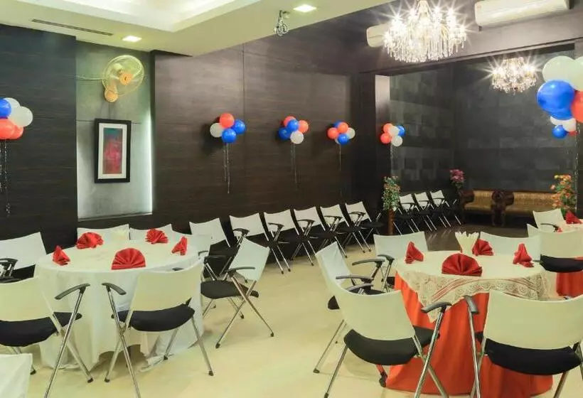 Fotos del hotel The Nanee Suites:  8