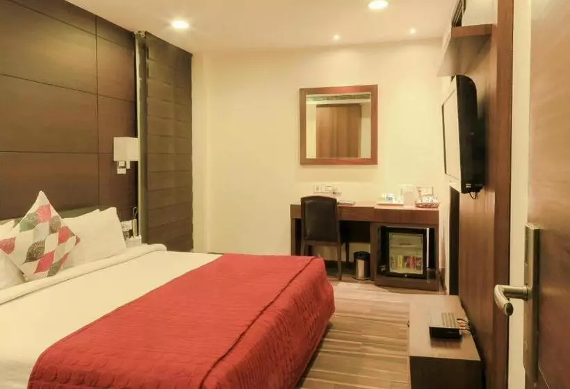 Fotos del hotel The Nanee Suites:  6