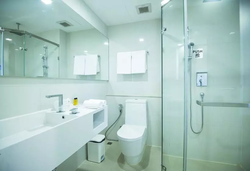 Fotos del hotel Marvin Suites:  8