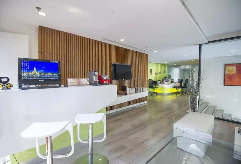 Fotos del hotel Marvin Suites:  11