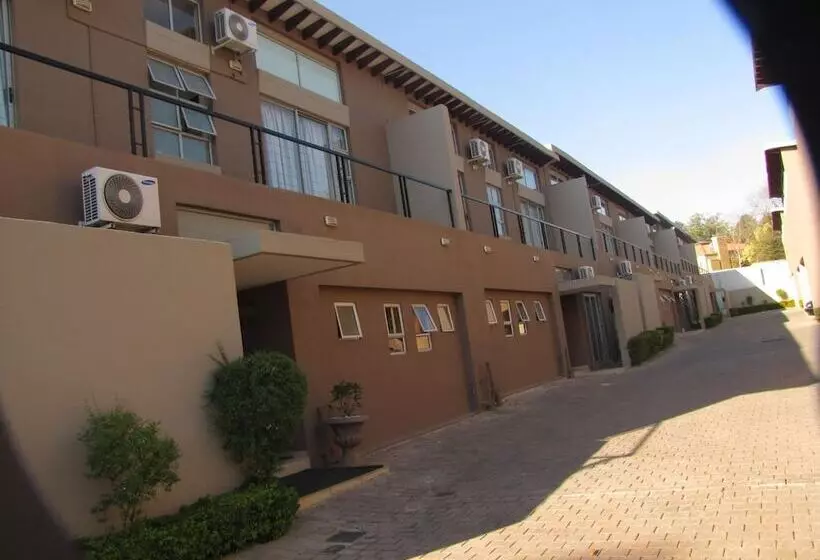 Fotos del hotel Silver Oak Luxury Accommodation:  21