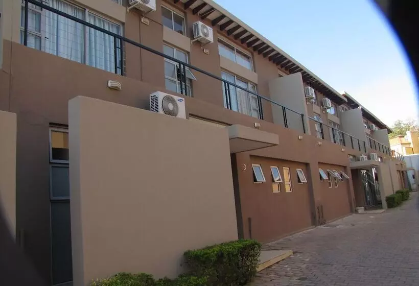 Fotos del hotel Silver Oak Luxury Accommodation:  13