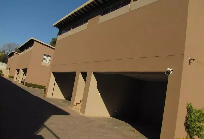 Fotos del hotel Silver Oak Luxury Accommodation:  25