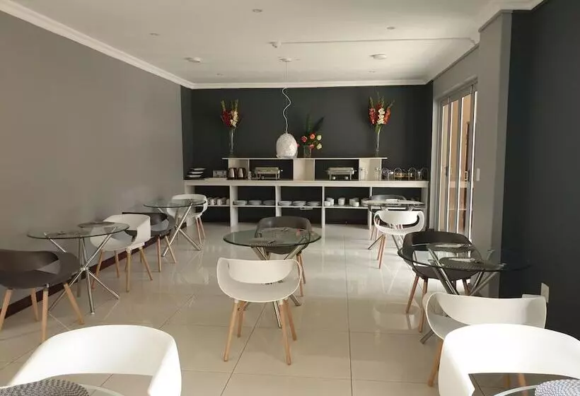 Fotos del hotel Silver Oak Luxury Accommodation:  2