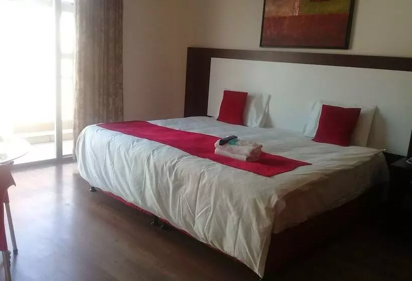 Silver Oak Luxury Accommodation