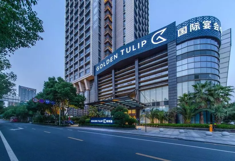 Tieqiao Jianguo Hotel