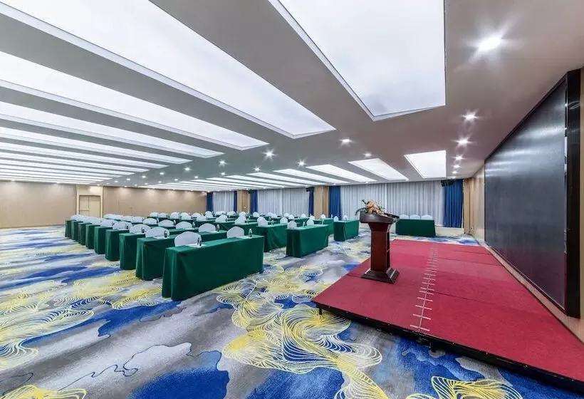 Fotos del hotel Tieqiao Jianguo Hotel:  5