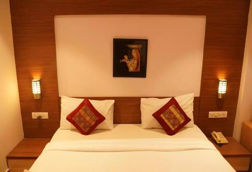 Fotos del hotel Gorbandh:  13