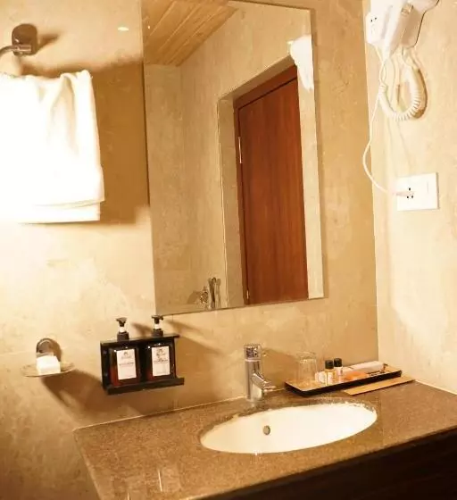 Fotos del hotel Gorbandh:  6