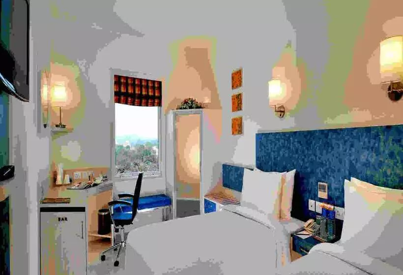 Fotos del hotel Hometel Chandigarh:  8