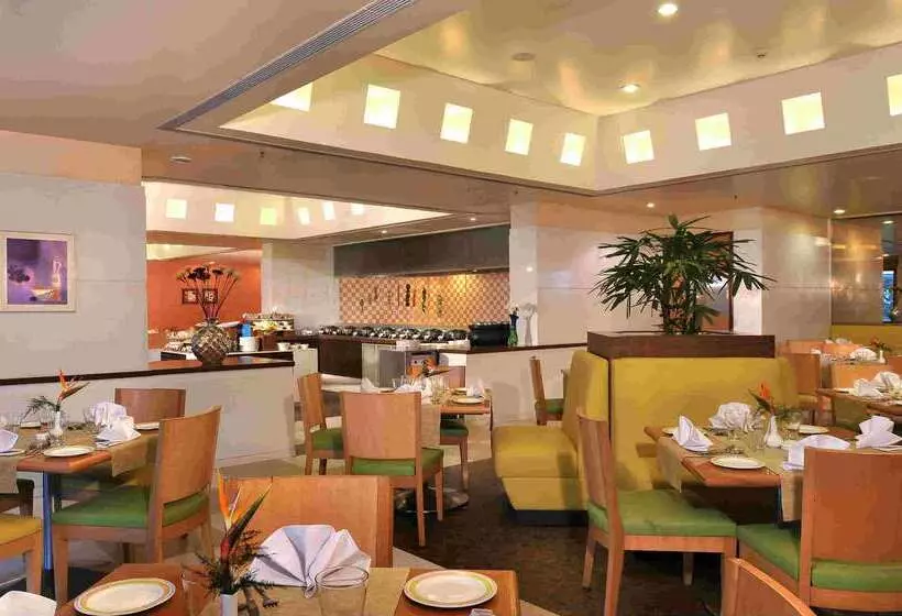 Fotos del hotel Hometel Chandigarh:  11