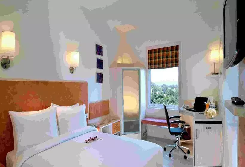 Fotos del hotel Hometel Chandigarh:  13