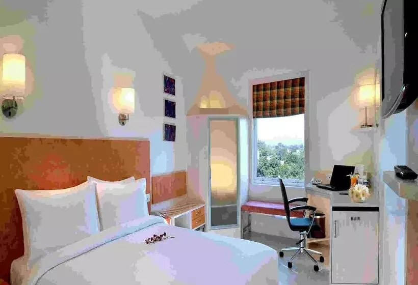 Fotos del hotel Hometel Chandigarh:  16