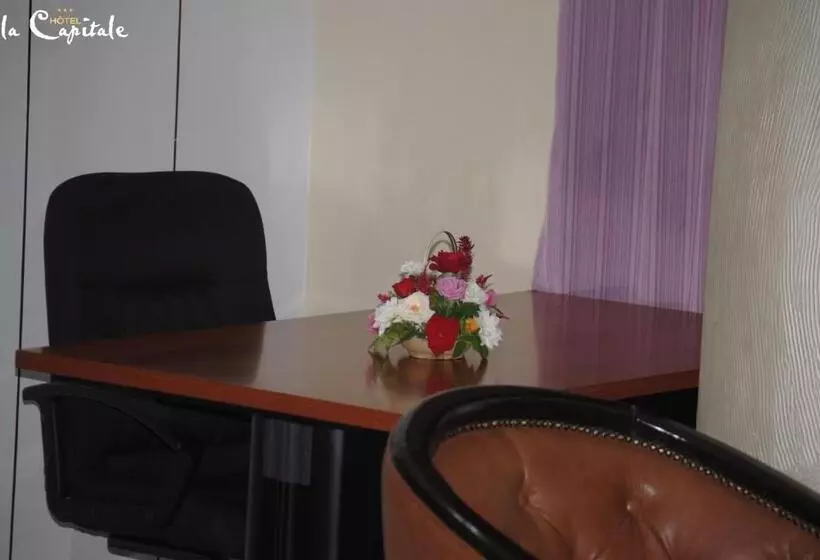 Fotos del hotel La Capitale:  3