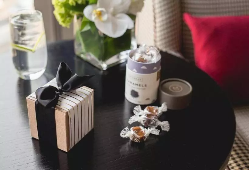 Fotos del hotel Boston Hotel Commonwealth:  9