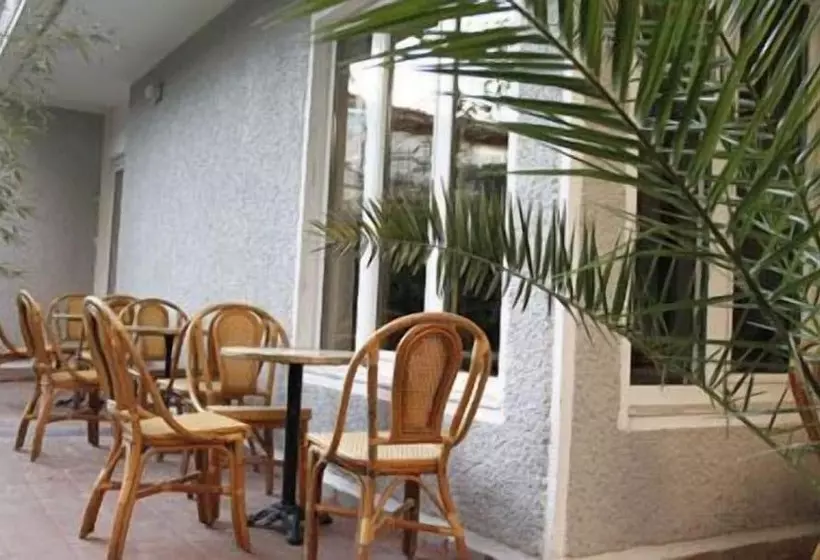 Fotos del hotel De Paris:  8