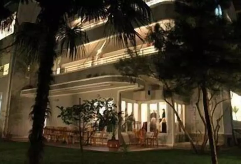 Fotos del hotel De Paris:  17