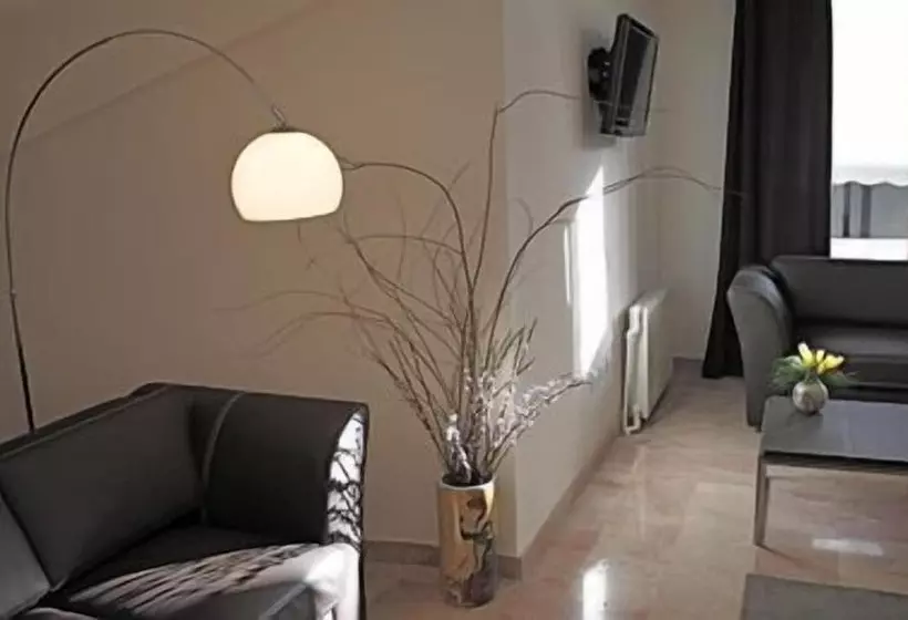 Fotos del hotel De Paris:  18