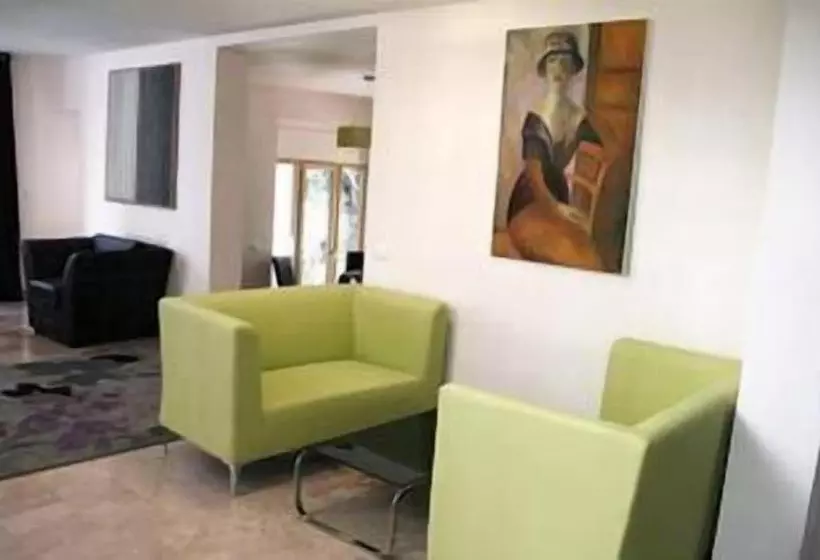 Fotos del hotel De Paris:  3