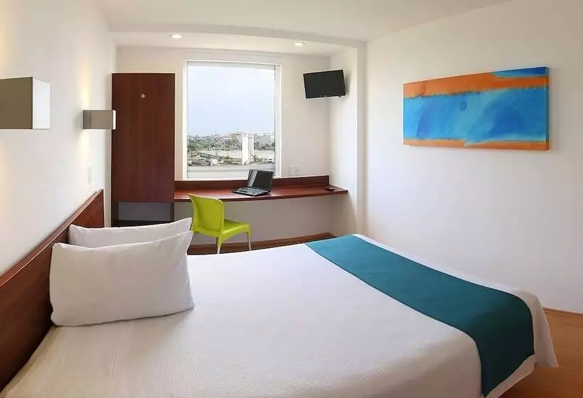 Fotos del hotel One Xalapa Las Animas:  16