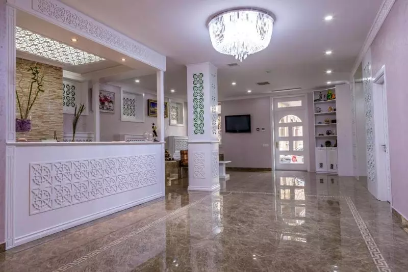 Fotos del hotel Premier Old Gates:  2