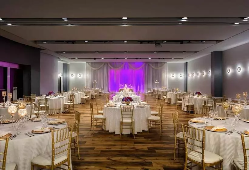 Fotos del hotel Twelve Midtown, Marriott Autograph Collection:  3