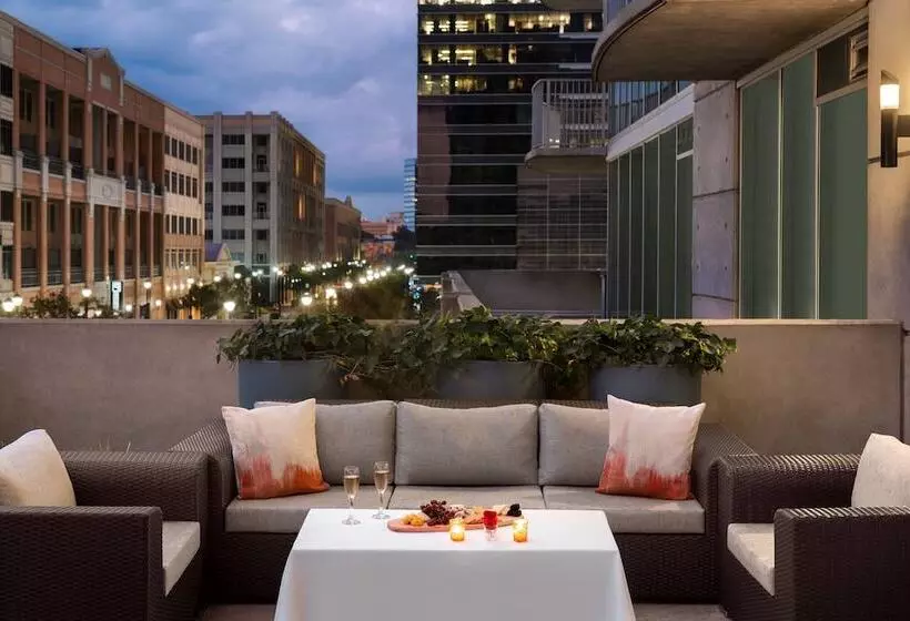 Fotos del hotel Twelve Midtown, Marriott Autograph Collection:  8