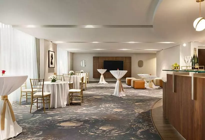 Twelve Midtown, Marriott Autograph Collection