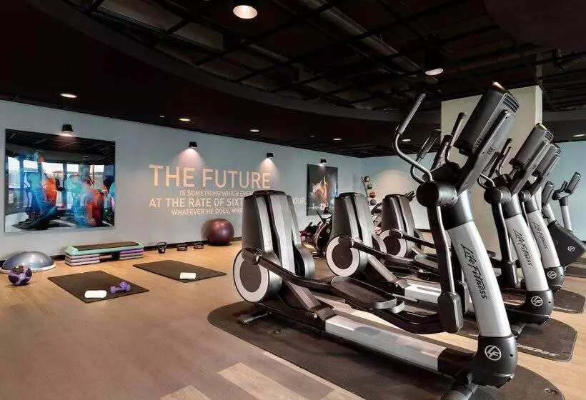 Fotos del hotel Twelve Midtown, Marriott Autograph Collection:  4