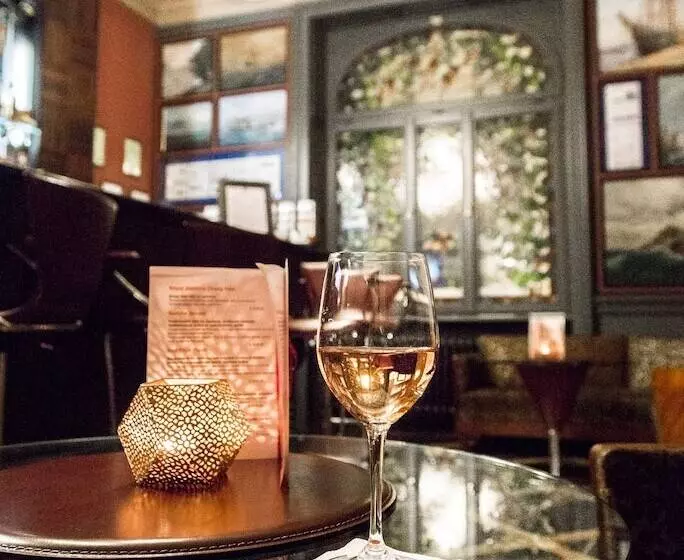 Fotos del hotel Gallery Park  & Spa, A Châteaux & Hôtels Collection:  17