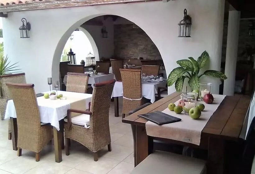 Fotos del hotel Birdcage Gay Men Resort And Lifestyle:  17