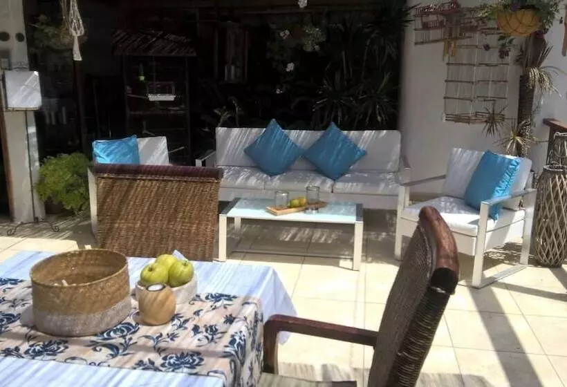 Fotos del hotel Birdcage Gay Men Resort And Lifestyle:  4