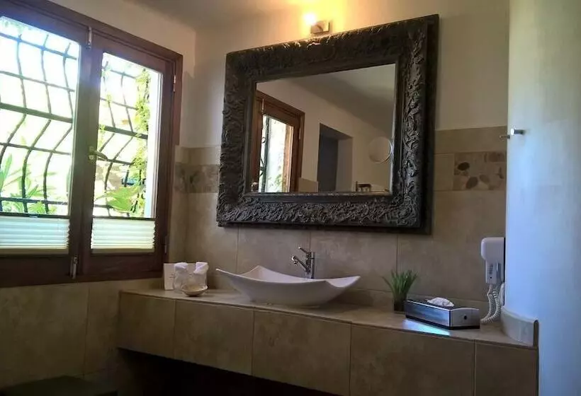 Fotos del hotel Birdcage Gay Men Resort And Lifestyle:  23